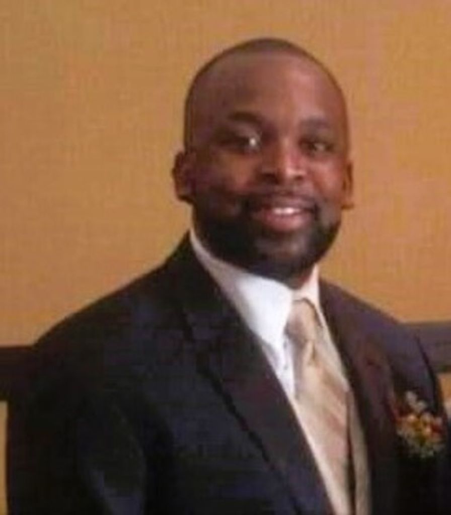Michael Deon Scott Profile Photo