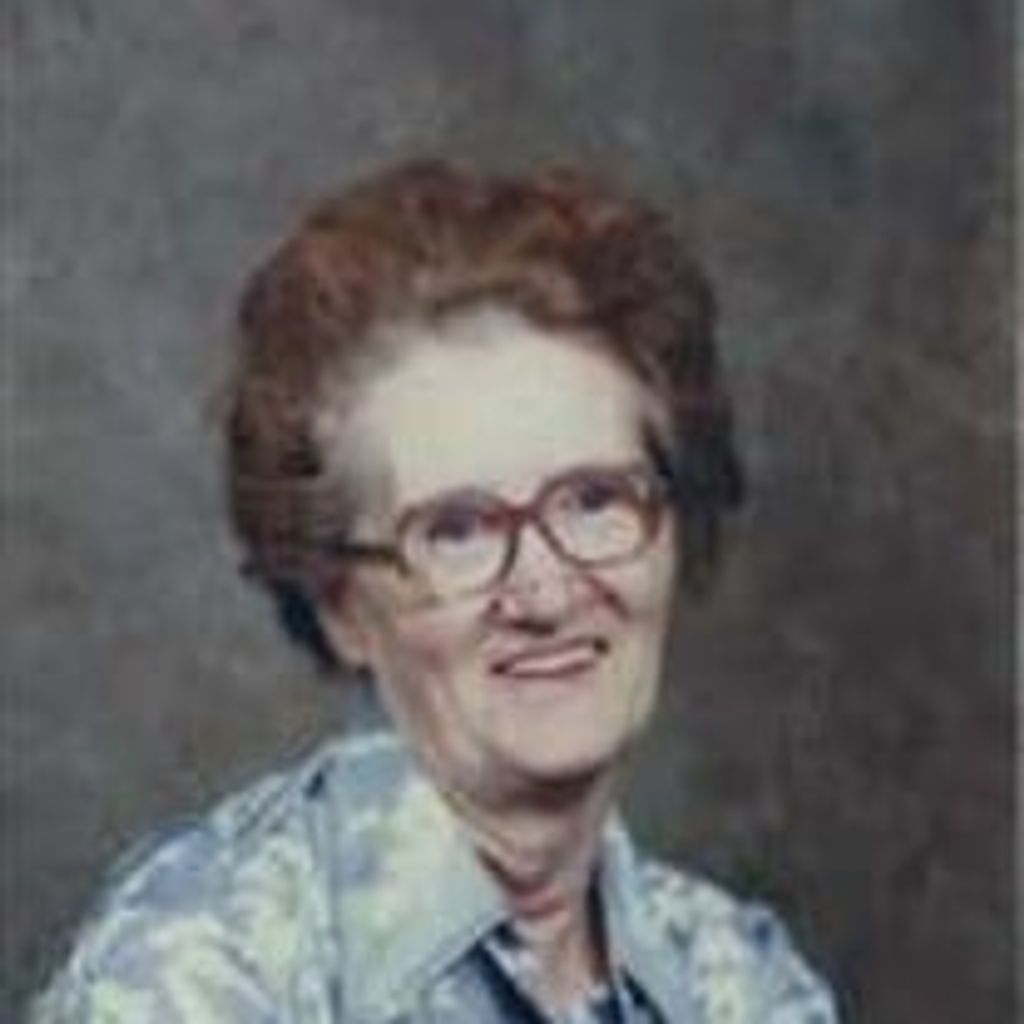 Della Hollins
