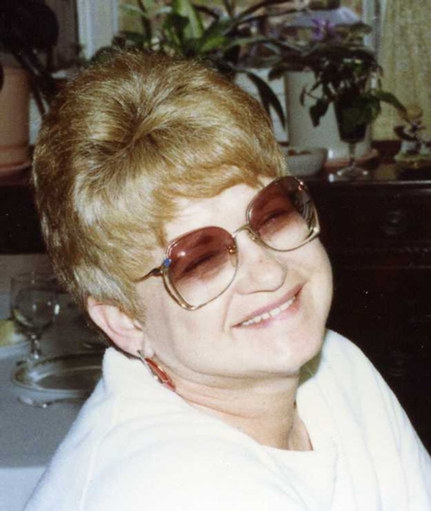 Sue Elaine Young (Haynes) Profile Photo