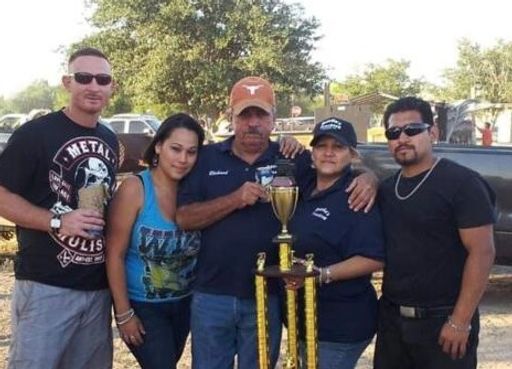 Ricardo H Davila photo gallery thumbnail 64 of 76