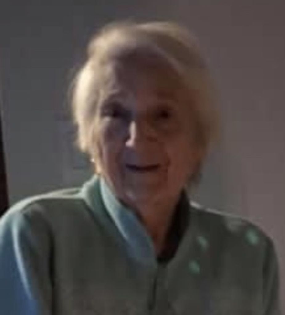 Elizabeth I Santollo