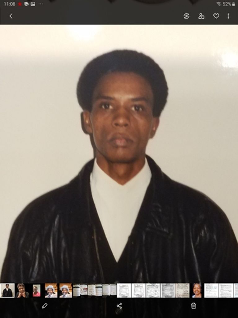 Oliver Lee Officer Profile Photo