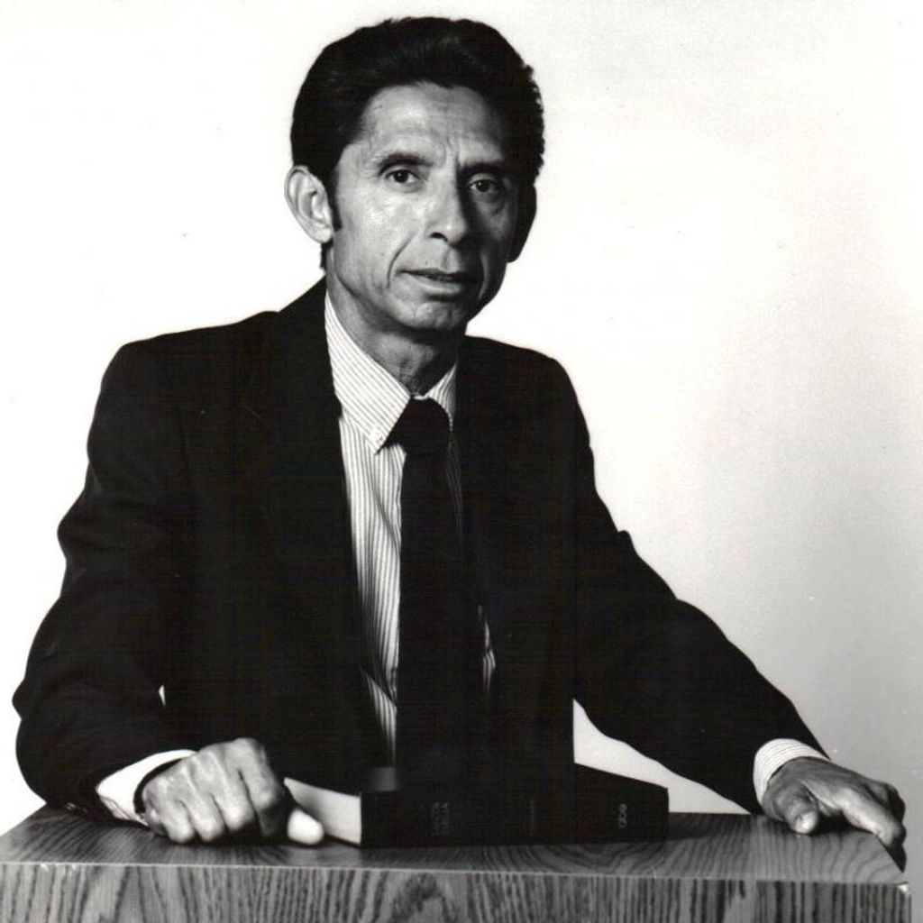 Elias Valdez