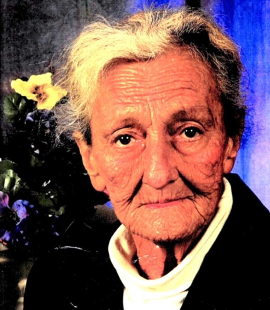 Elaine Blanco Profile Photo