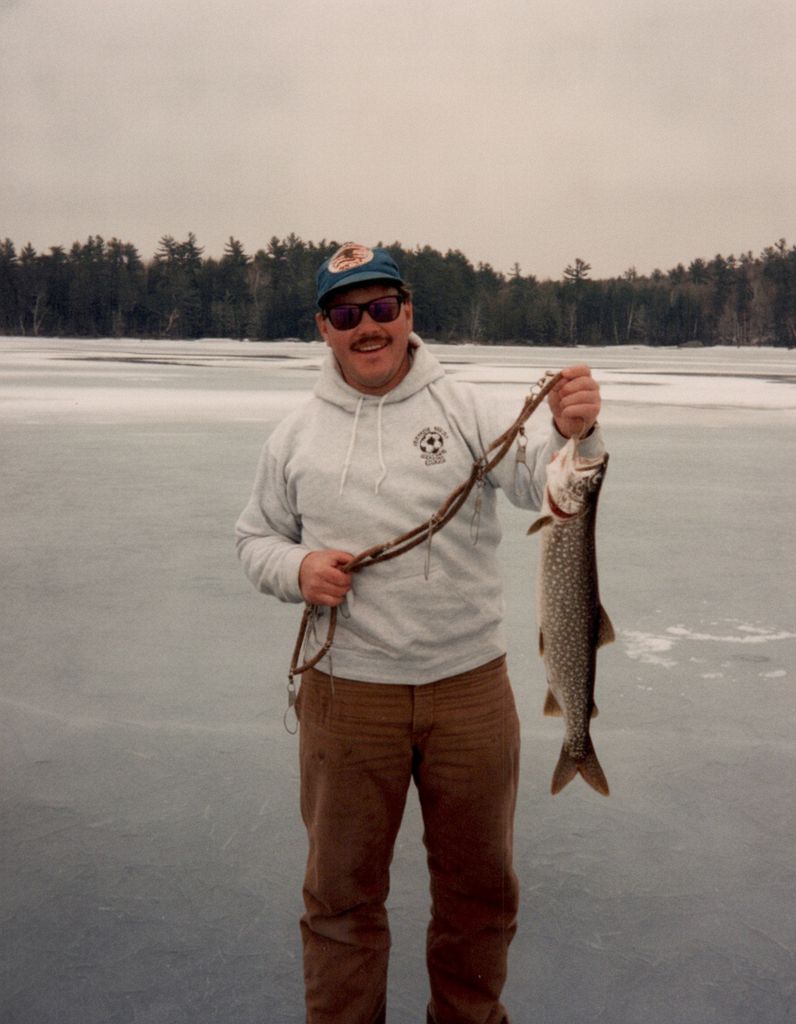 Kenneth R. Bussiere