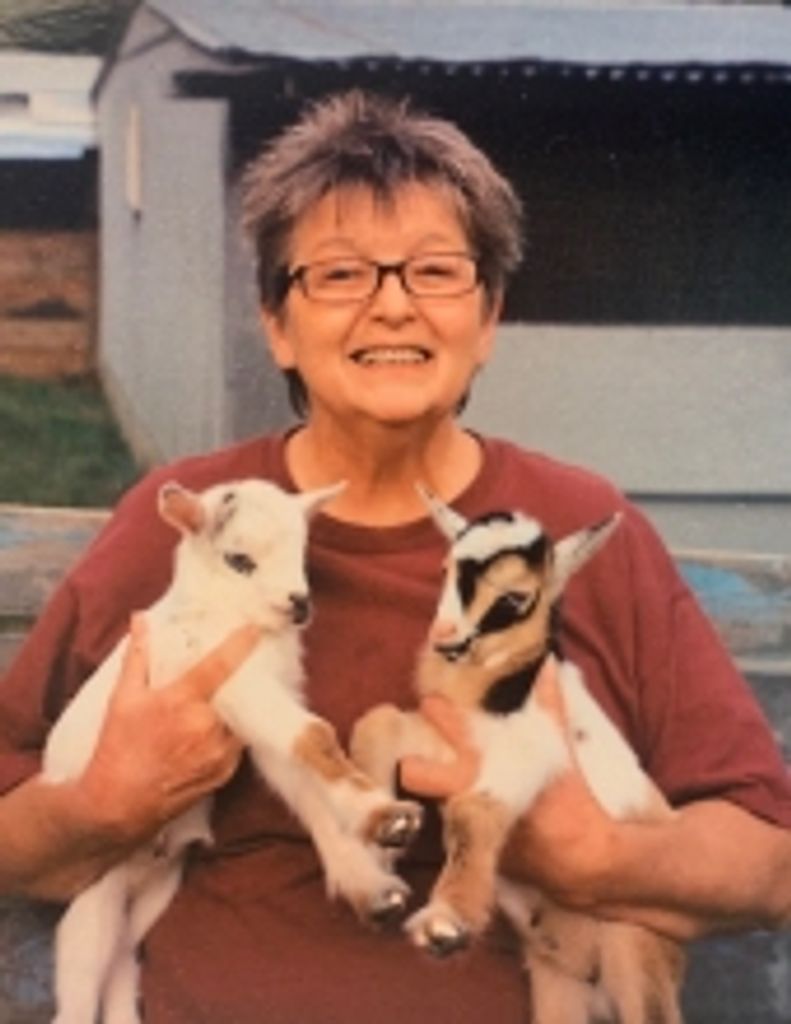 Mary J. 'Queenie' Motes