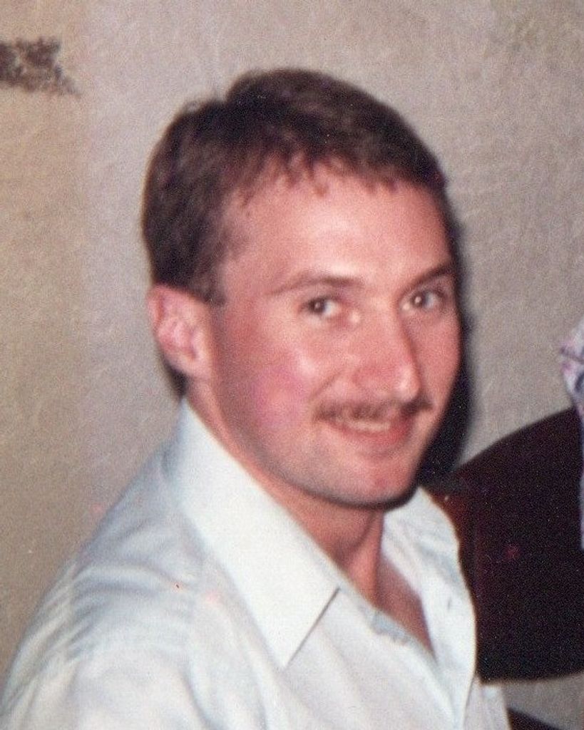 Chris Johnston Profile Photo