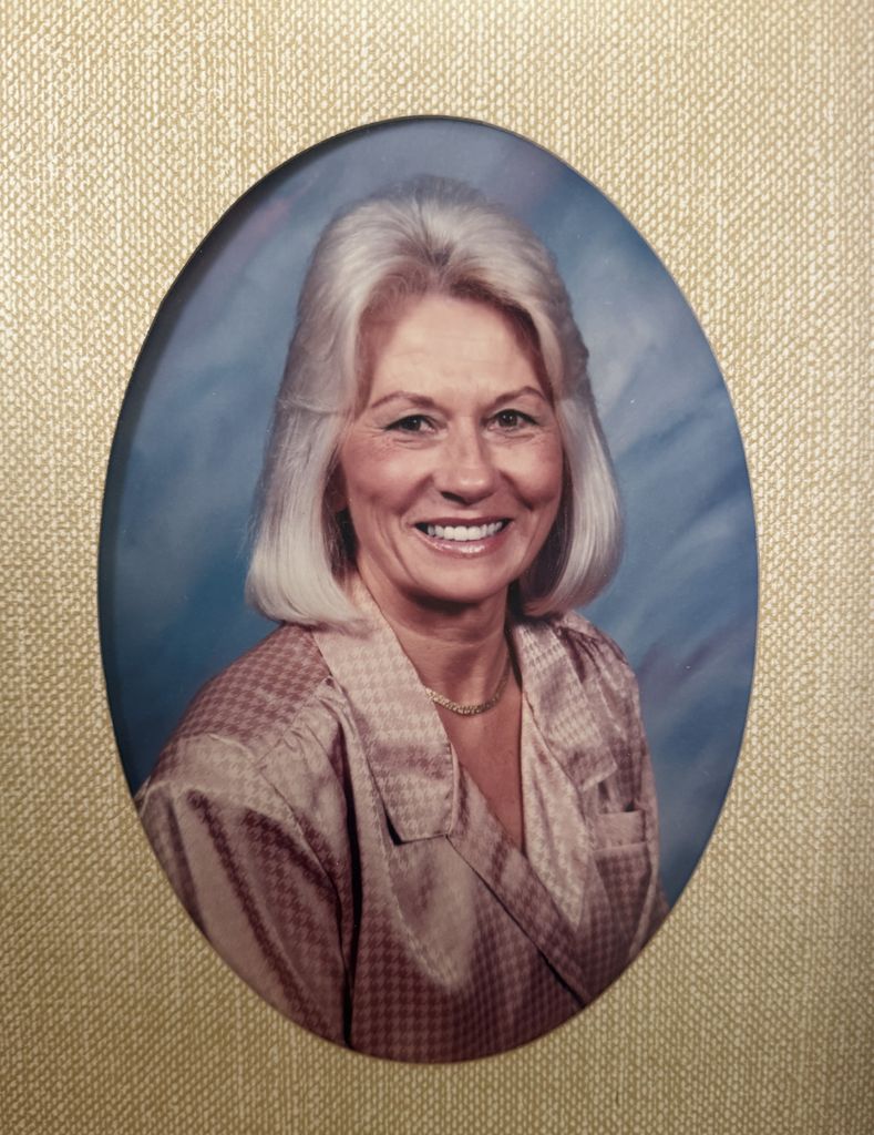 Sara Smith Crawford Profile Photo