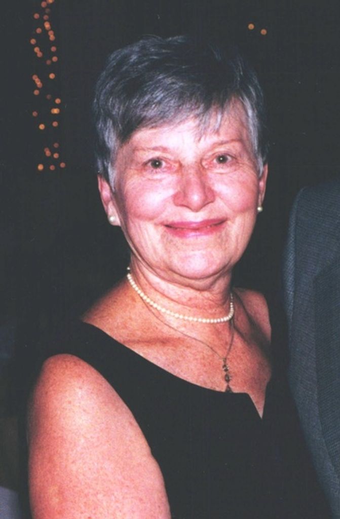 Eve Kazakauskas Profile Photo