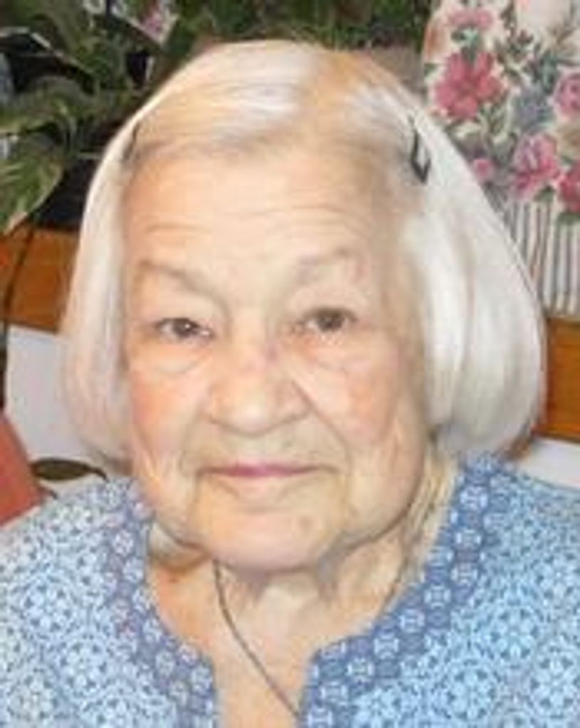 Elizabeth "Betty" Hoelker