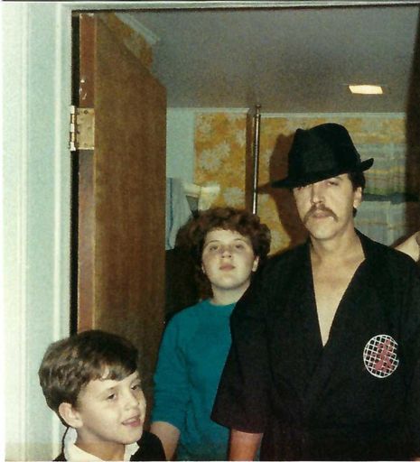 Everett Douglas Taulbee photo gallery thumbnail 19 of 154