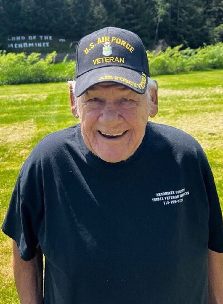 Louis Arthur "Neege" Washinawatok, Jr. Profile Photo