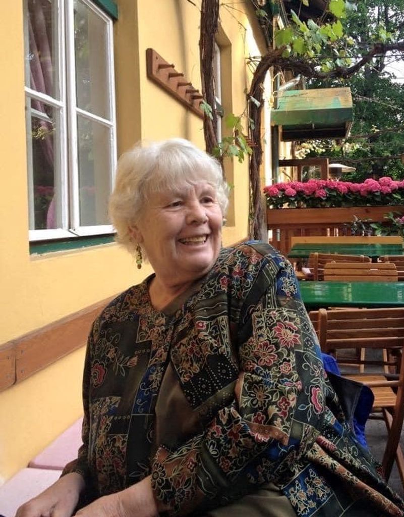 Bettina Lynn-Mulle