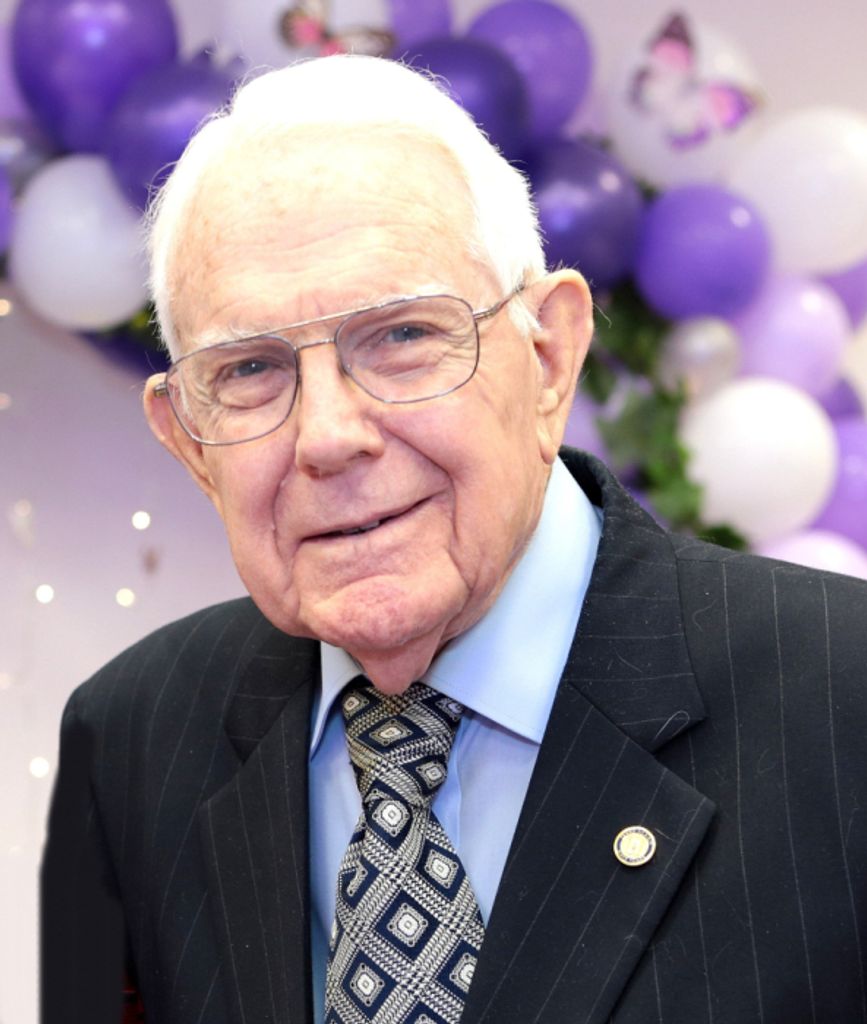 Charles Cartwright Profile Photo