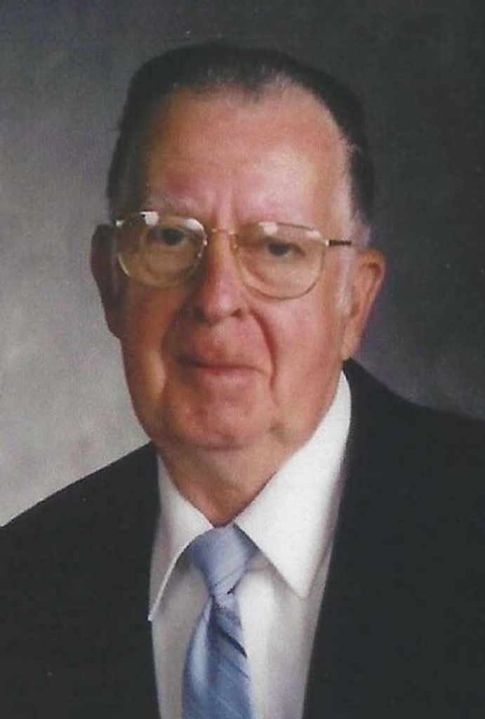 Lloyd E. Cromer Profile Photo