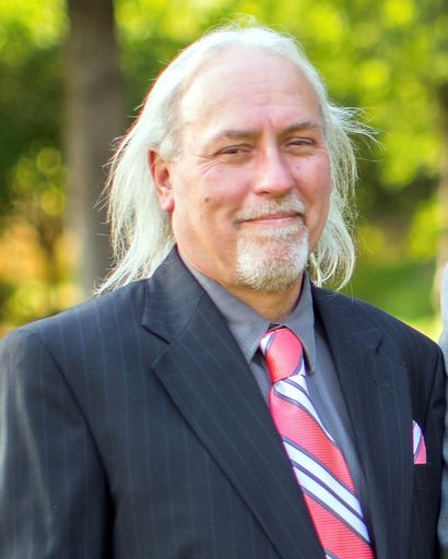 Vince Allen Woods's obituary image