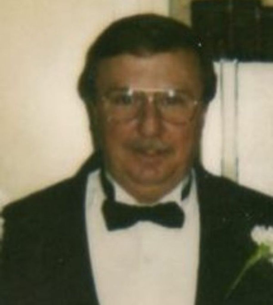 Bradley Louis Molten