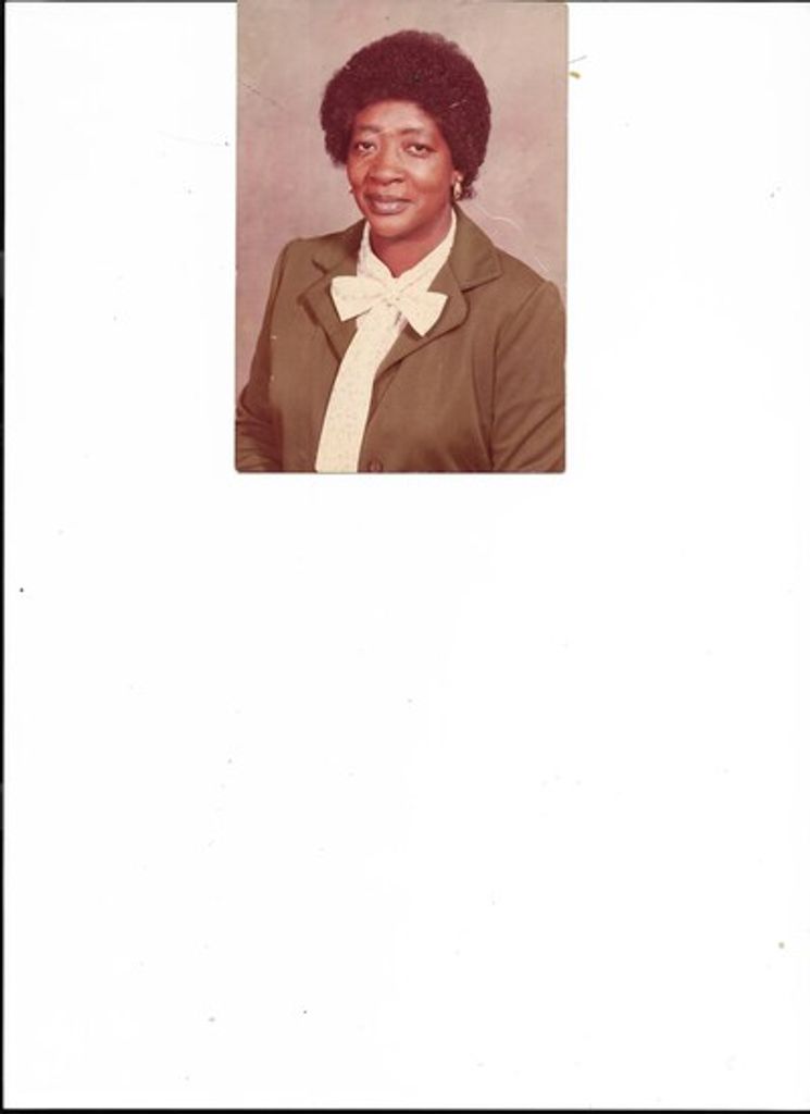 Nellie Mae Thomas Profile Photo