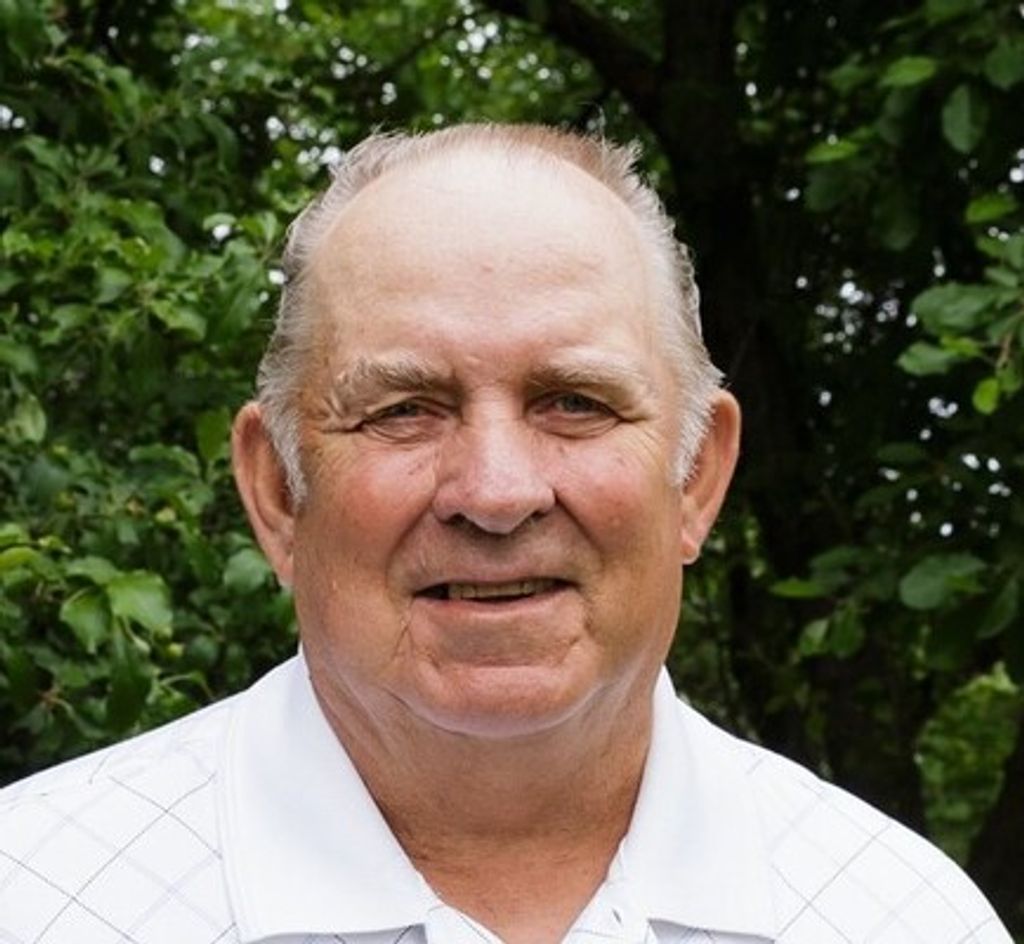 Richard J. Rzentkowski Profile Photo