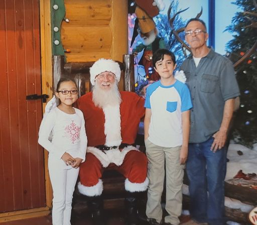 Orlando Oscar Trevino photo gallery thumbnail 47 of 172