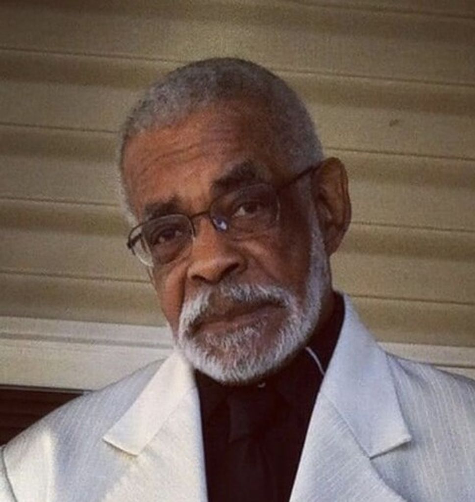 Linwood Smith Profile Photo
