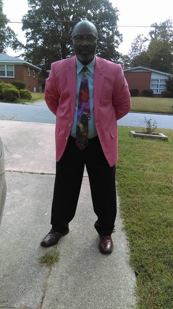 Michael Thompson Profile Photo