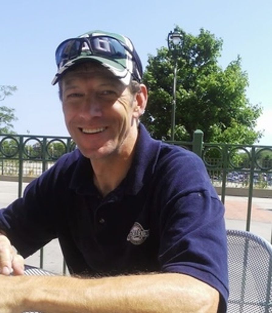 Timothy Magnus Profile Photo