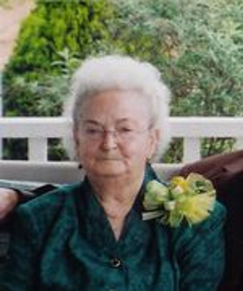 Beatrice Bond Profile Photo