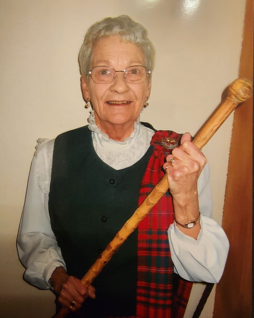 Marilyn Faye MacDougall Profile Photo