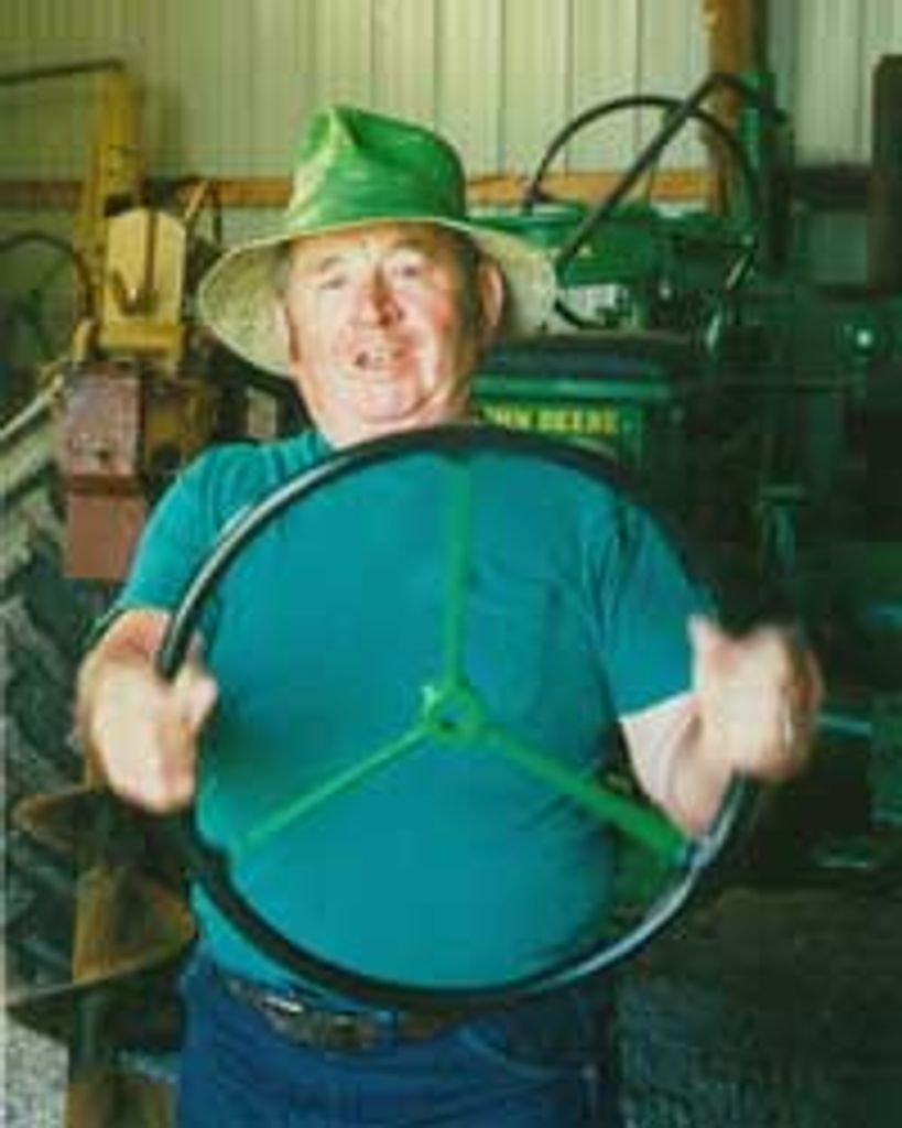 Ernest Smith Profile Photo