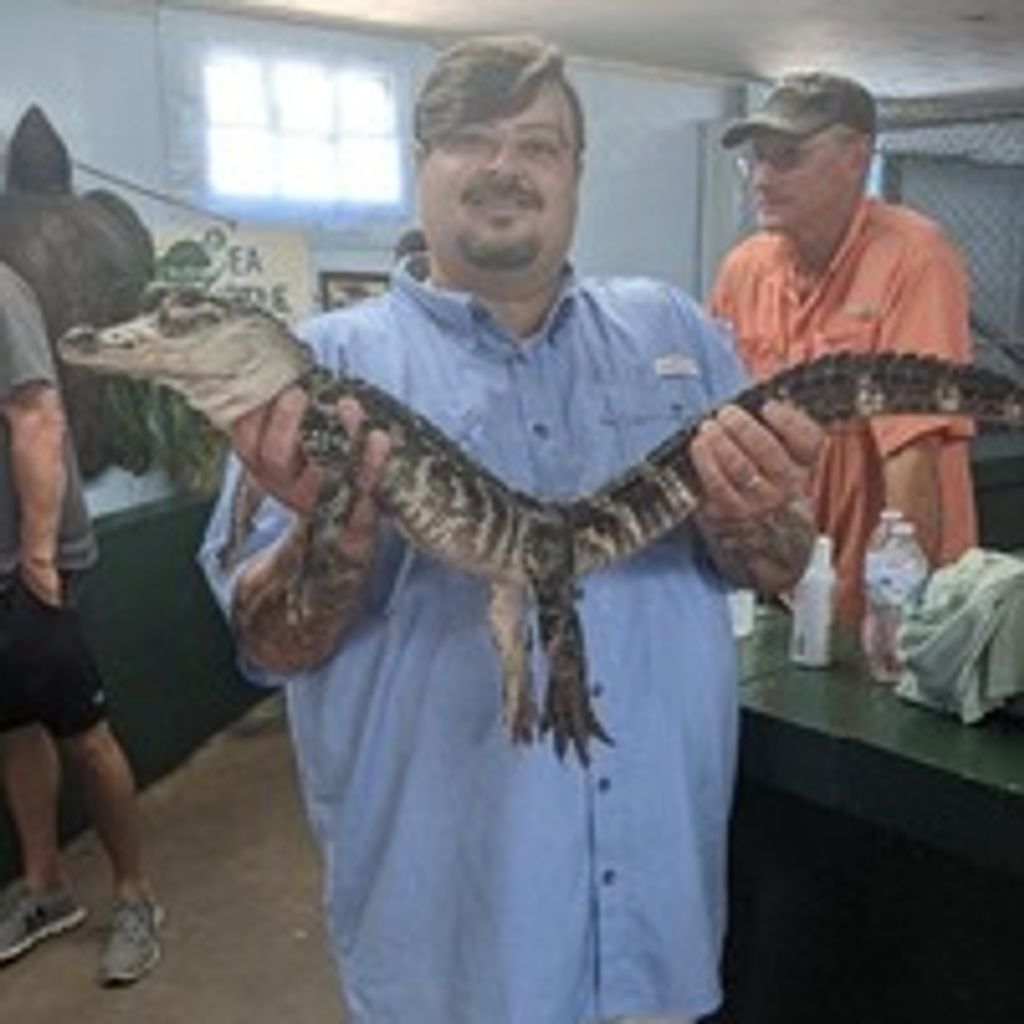 Dustin Lee Greer