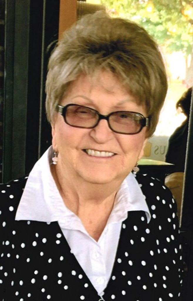 Yvonne   Stutts
