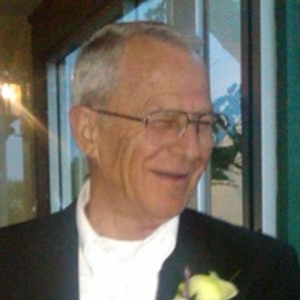 Robert "Bob" J. Inman