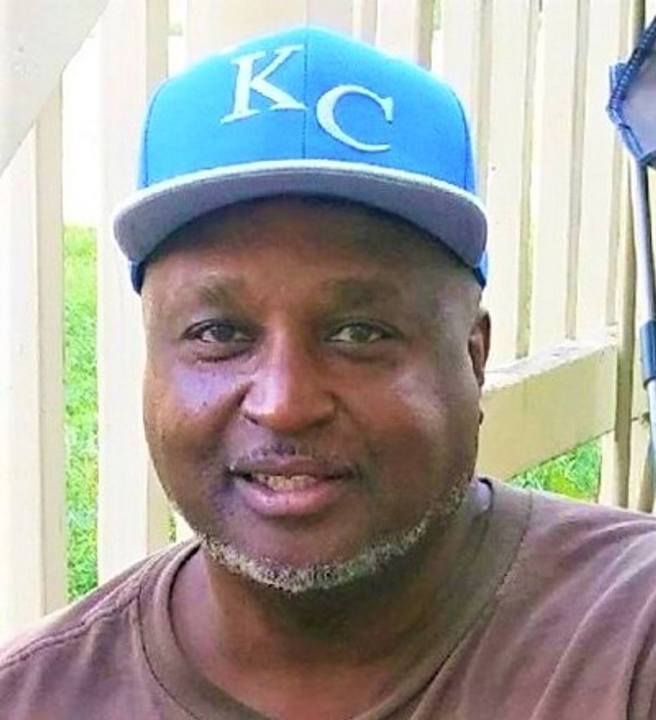 Anthony Delwayne Bennett Profile Photo