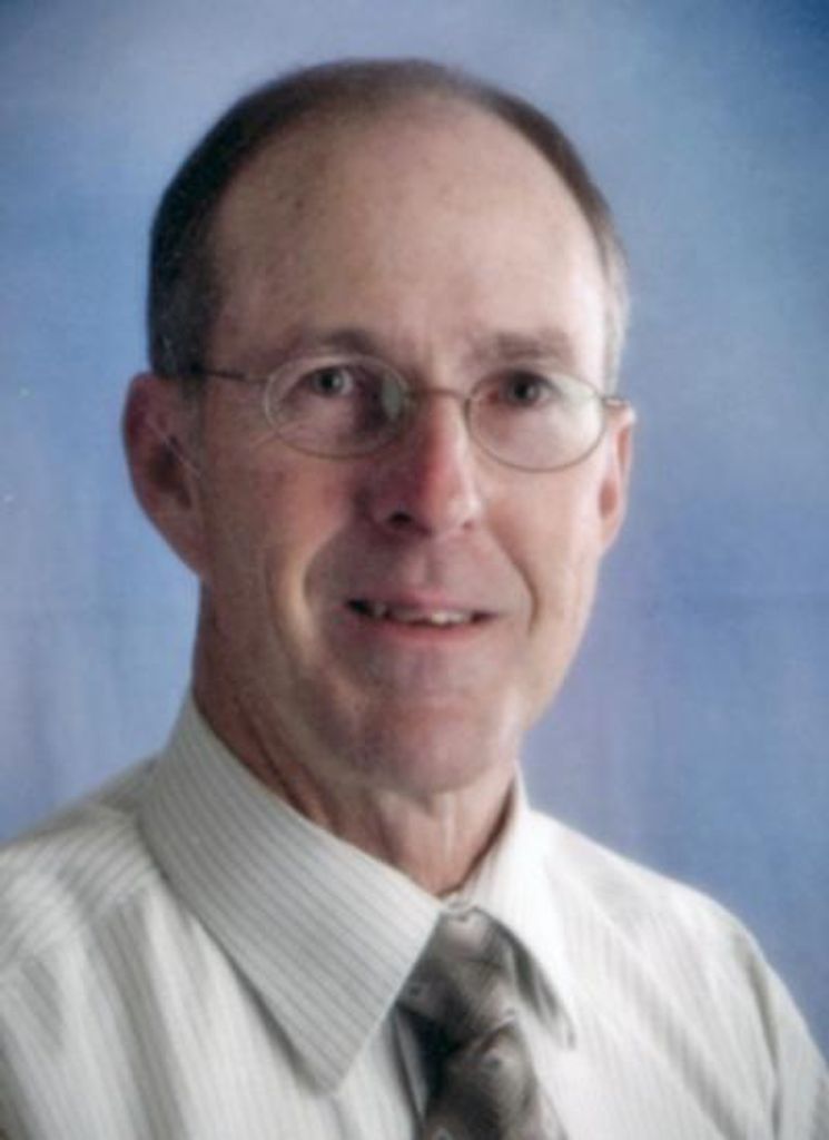 Steve Martin Profile Photo