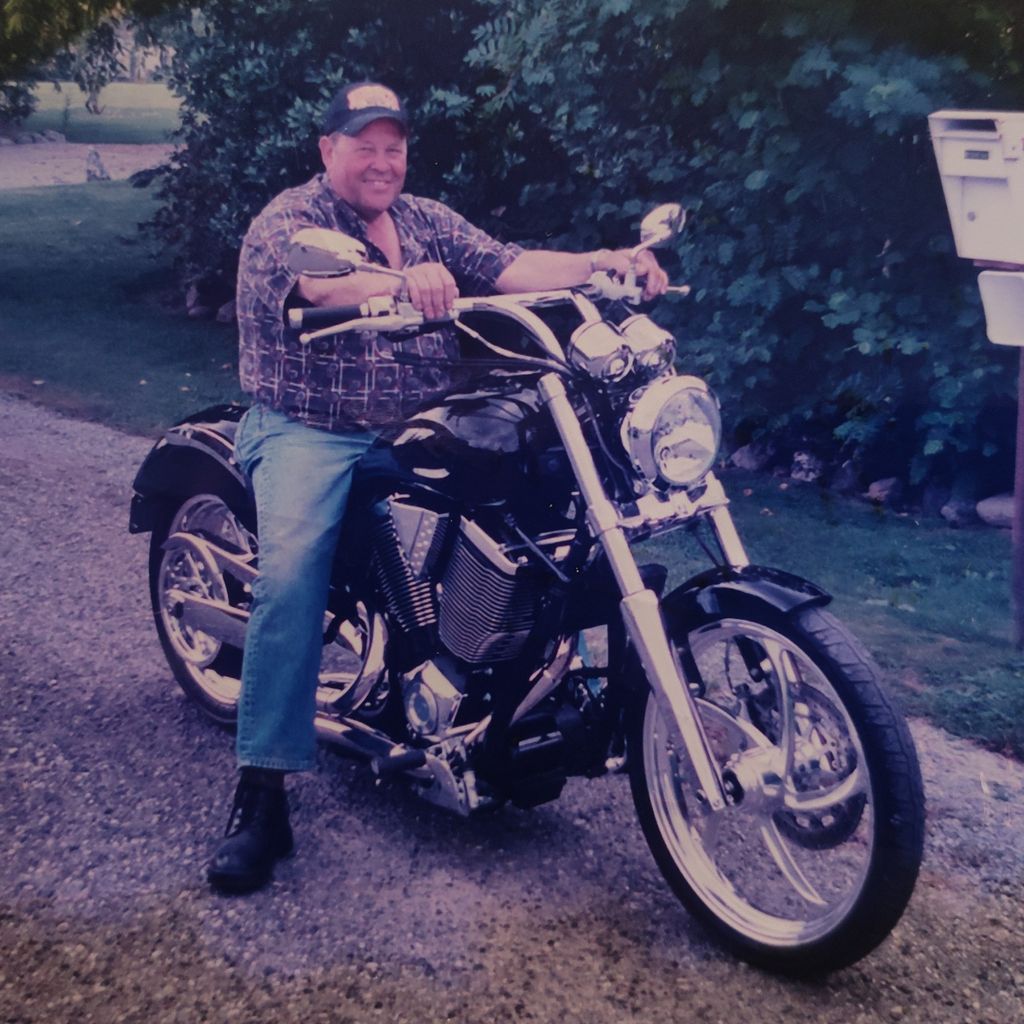 Russell Snell Profile Photo
