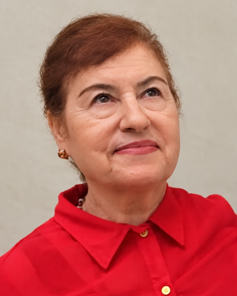 Elena Stephenson Profile Photo