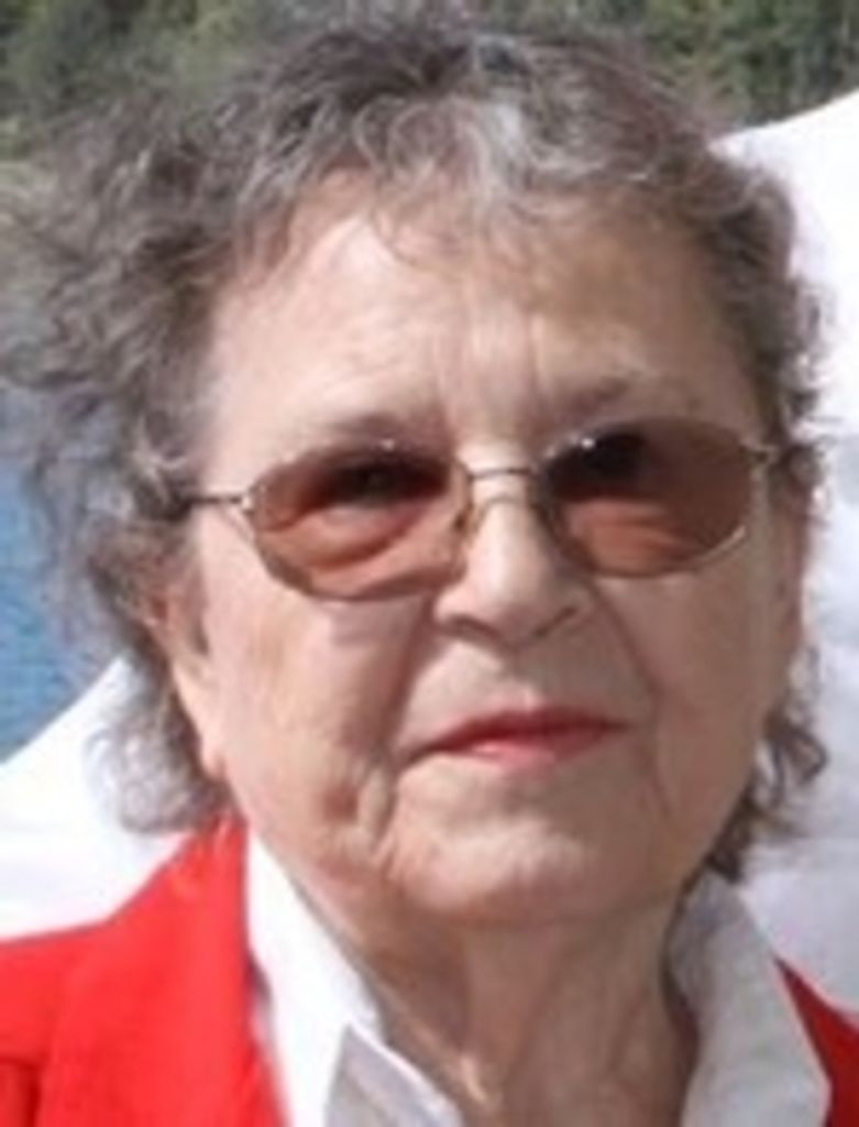 Dorothy Comallie