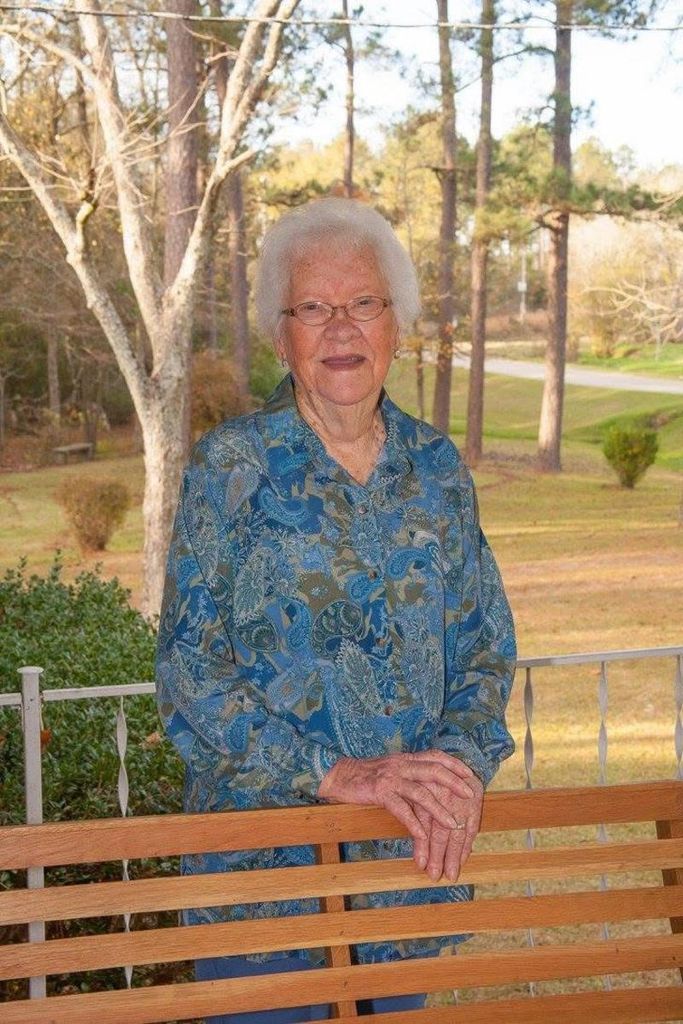 Nell Catrett Profile Photo
