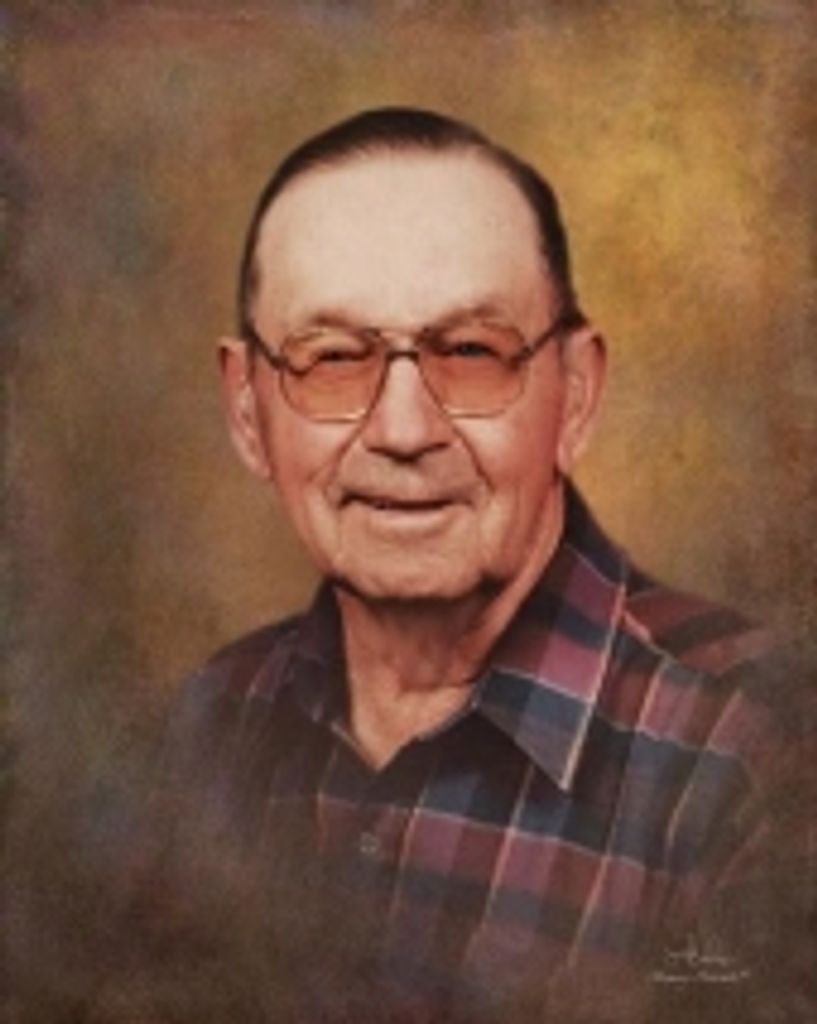 Lloyd M Crownover