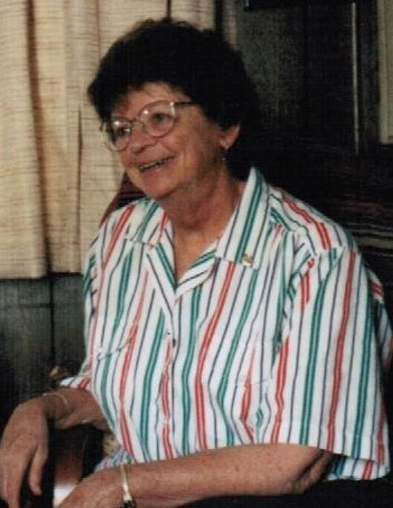 Evelyn B. (Boyce)  Connolly