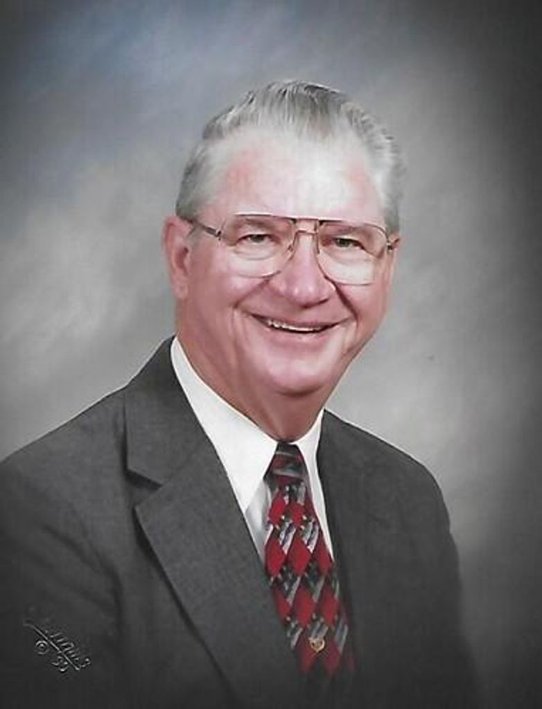 Rev Kenneth Dean Hall Profile Photo