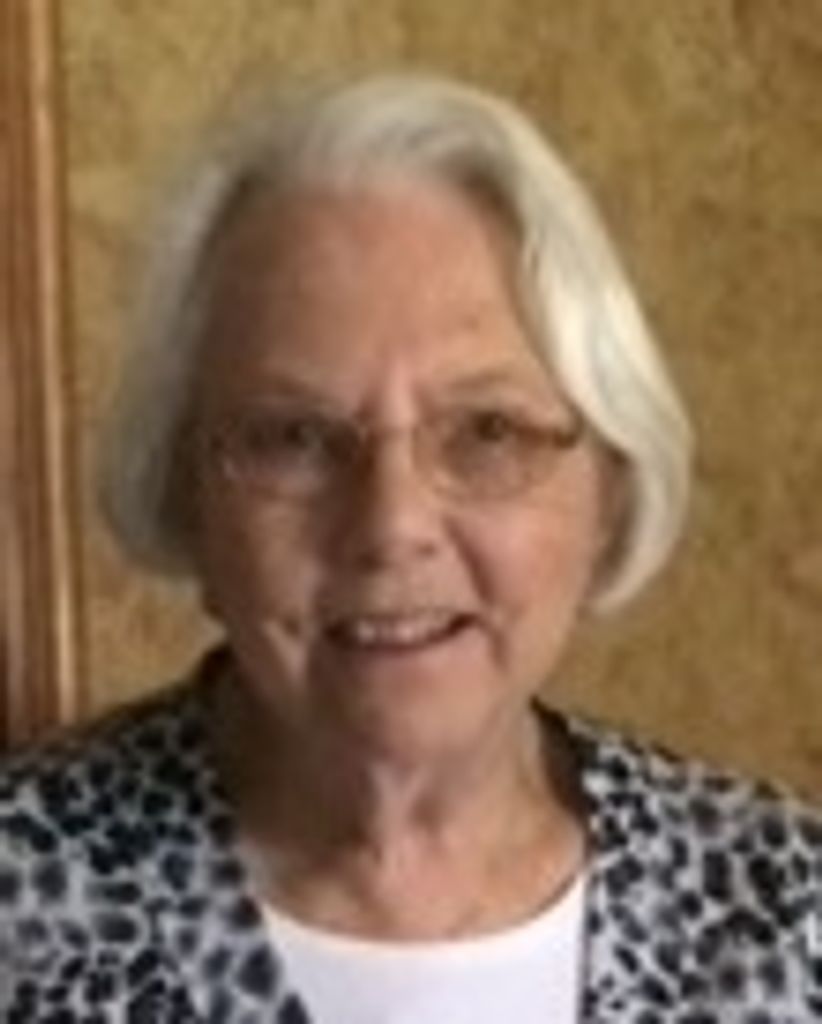 Sue Lewellen Profile Photo