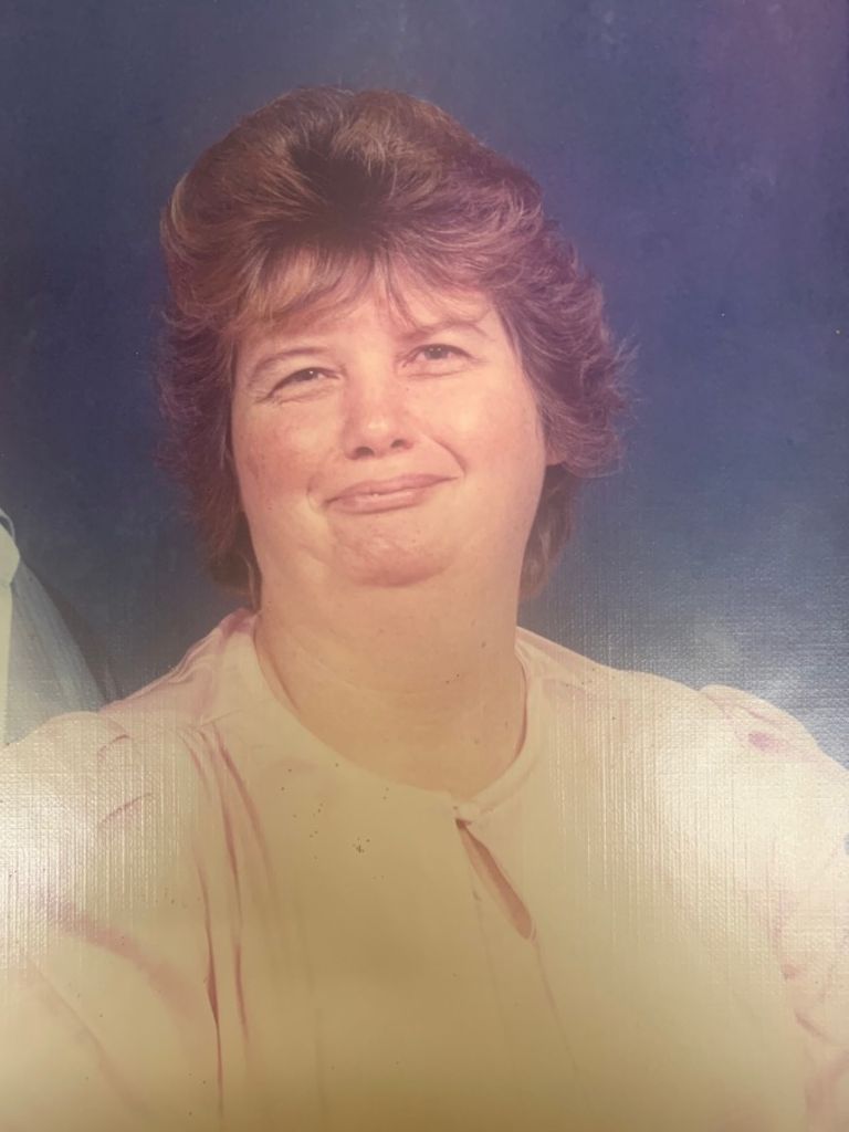 Loreen Bunch of Devonia, TN Profile Photo