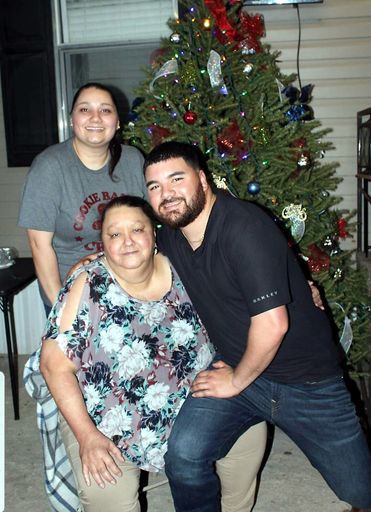 Maria Guadalupe Salinas photo gallery thumbnail 124 of 200