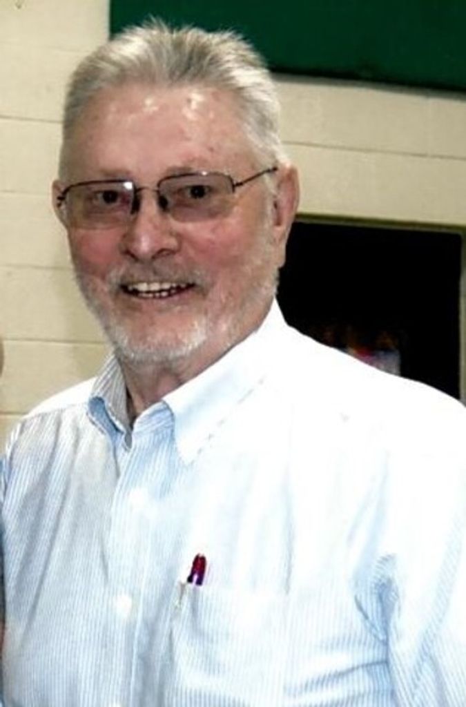 Clyde Eugene Diehl Profile Photo