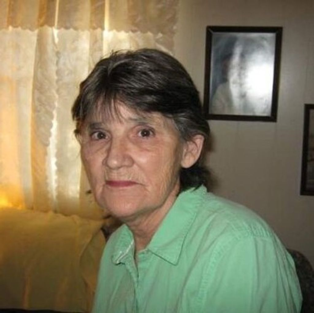 Joann Maples Profile Photo