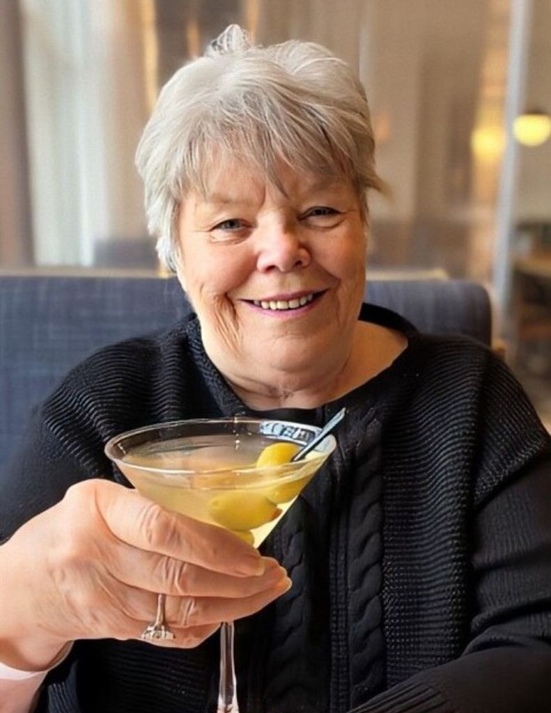 Lois Marion Dimodica