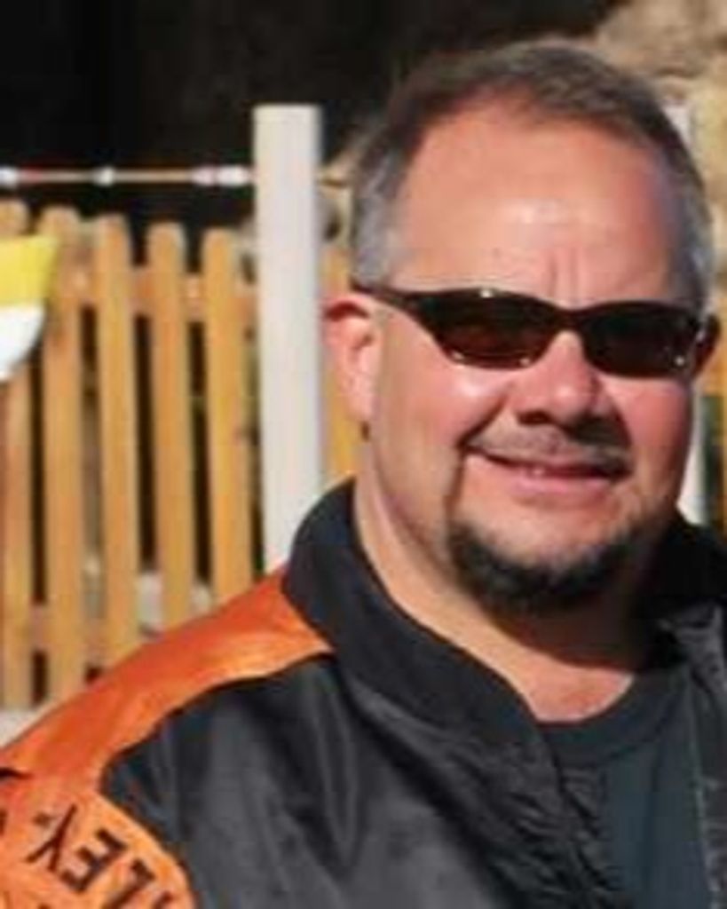 Randall Wayne Smith Profile Photo