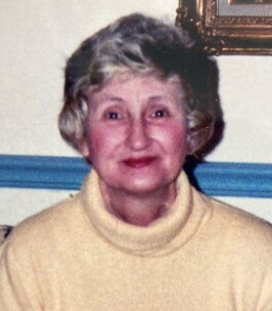 Evelyn "Ebbie" Petrea Jones